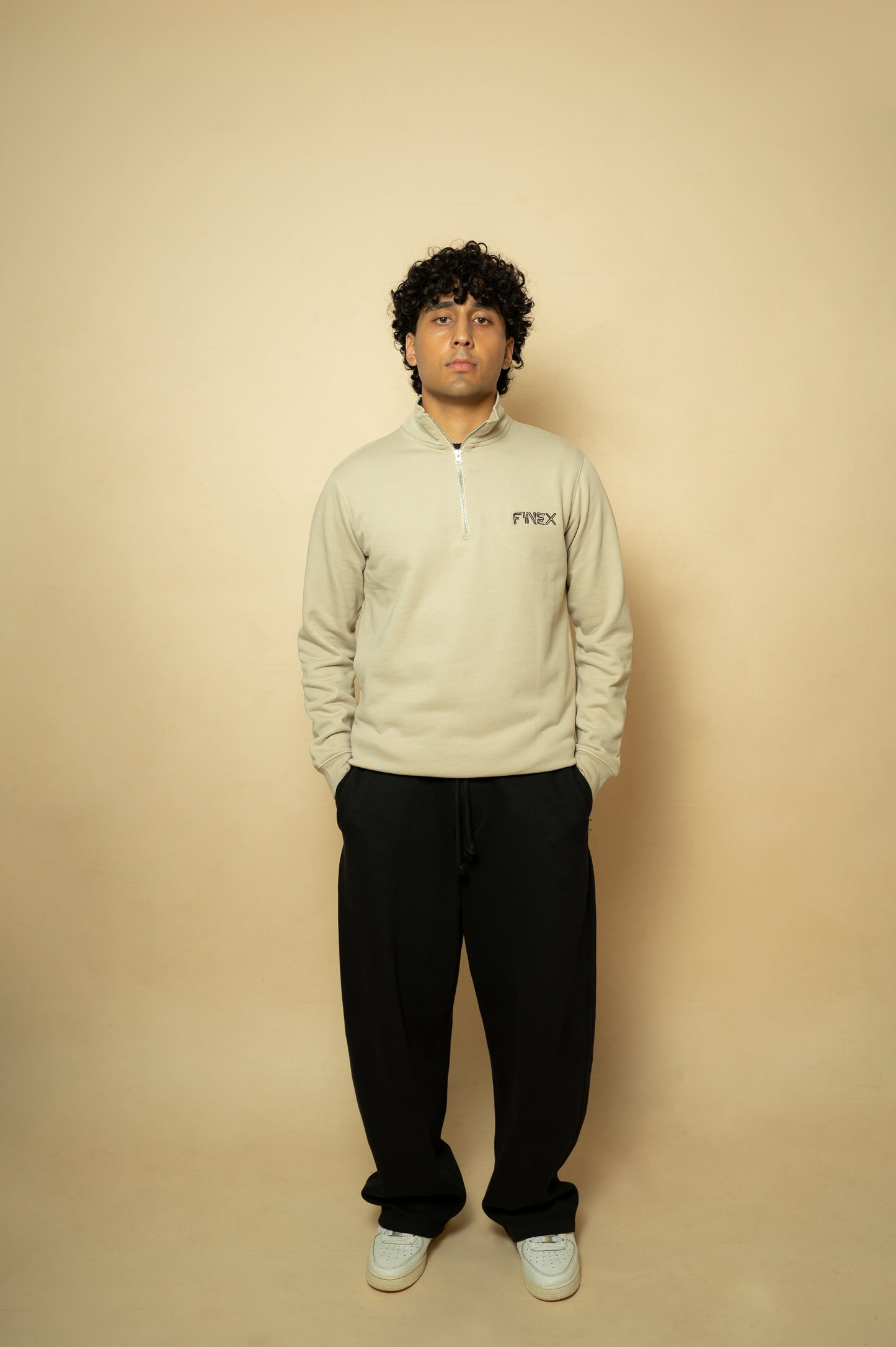 BEIGE QUARTER ZIP SWEATSHIRT